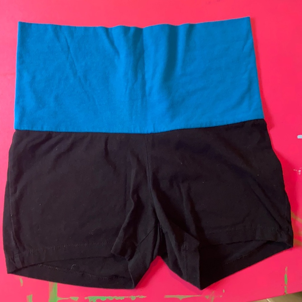 Yoga shorts